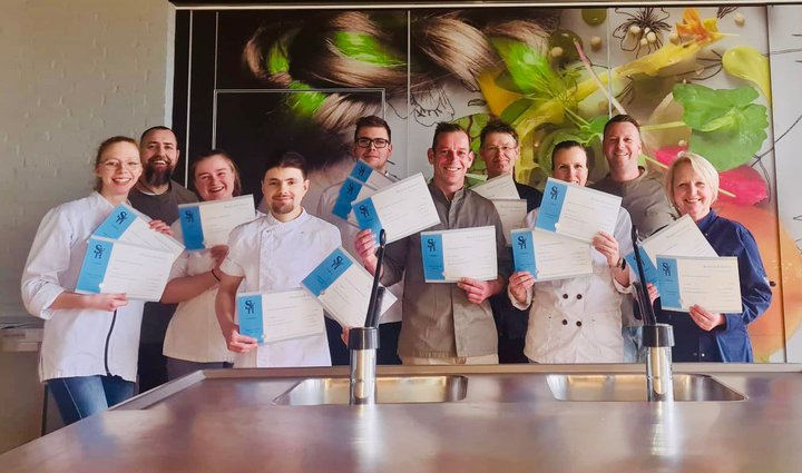 Eerste geslaagden SVH Brood in de horeca bij Kookstudio Thorn